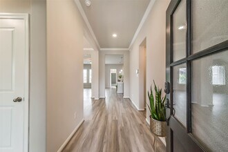 4920 Arbor Crest Ln in League City, TX - Building Photo - Building Photo