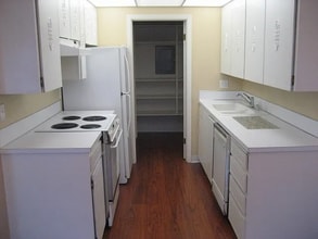 5575 E Evergreen Blvd in Vancouver, WA - Building Photo - Building Photo