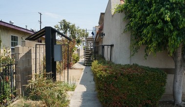 Anaheim Boulevard Apartment Homes in Anaheim, CA - Building Photo - Other