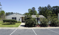 Northgate Apartments in Laurel, MS - Foto de edificio - Building Photo