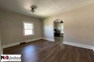 2008 McDonald St in Sioux City, IA - Building Photo - Building Photo