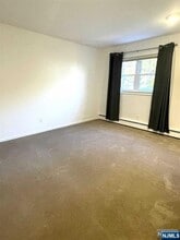 10 Maitland Pl in Garfield, NJ - Building Photo - Building Photo