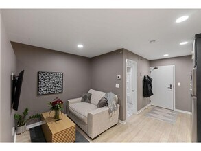 20 NE 2nd St in Minneapolis, MN - Building Photo - Building Photo