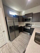 8415 V. Verona in San Antonio, TX - Building Photo - Building Photo