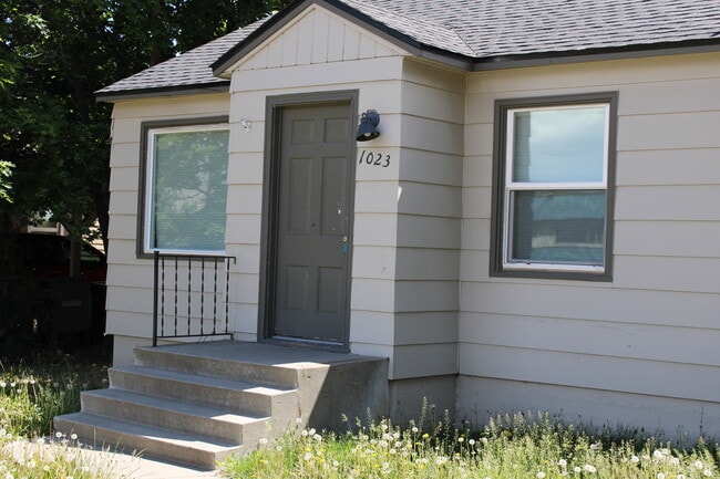 property at 1023 9th St