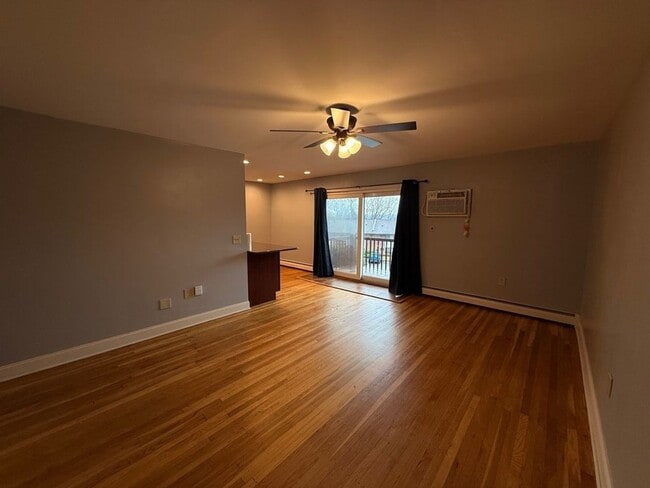 1016 W Baltimore Pike