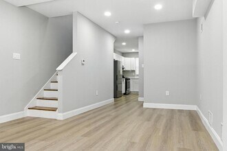 1722 S Mole St in Philadelphia, PA - Building Photo - Building Photo