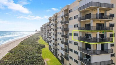 7410 S Ocean Dr in Jensen Beach, FL - Building Photo - Building Photo