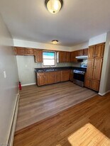 52 Frederick St in Belleville, NJ - Building Photo