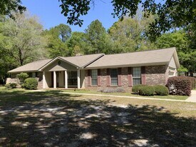 311 Slash Ct in Statesboro, GA - Building Photo