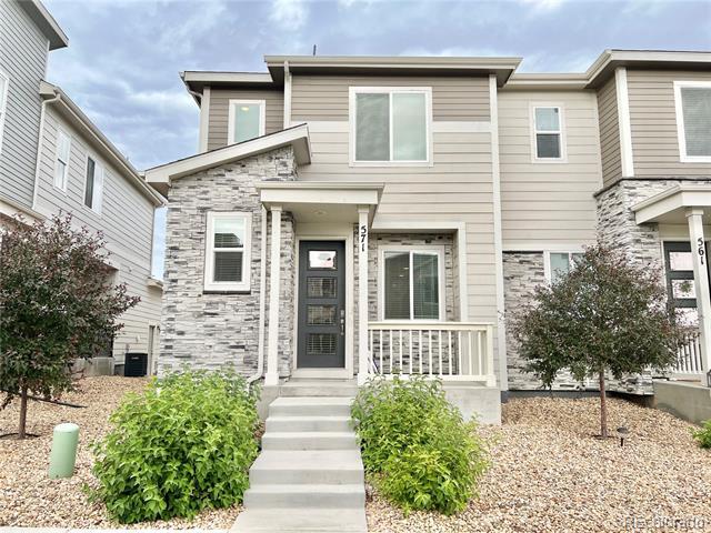 property at 571 S Pitkin Ct