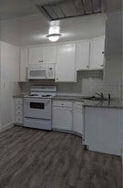 812 N St in Sanger, CA - Building Photo