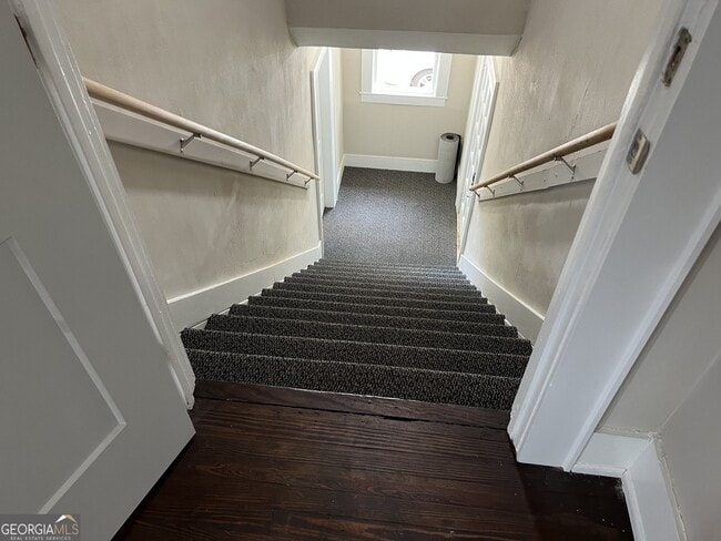 property at 129 Whitefoord Ave NE