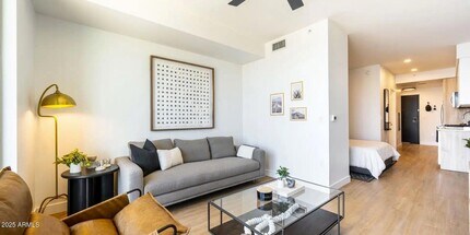 817 N 6th St, Unit S4 in Phoenix, AZ - Building Photo - Building Photo