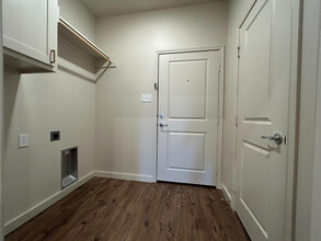 7008 40th St in Lubbock, TX - Foto de edificio - Building Photo