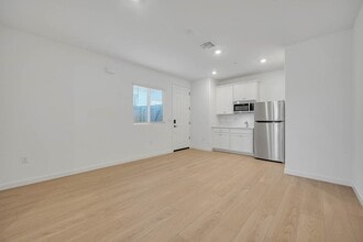4384 Arctic Tern Cir in Rancho Cordova, CA - Building Photo - Building Photo