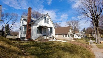 4 Bedroom Fairacres Homes For Rent Omaha Ne