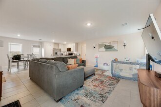 123 Wheatgrass Ln in Princeton, TX - Foto de edificio - Building Photo