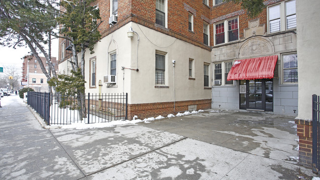 3021 Avenue I in Brooklyn, NY - Building Photo - Building Photo