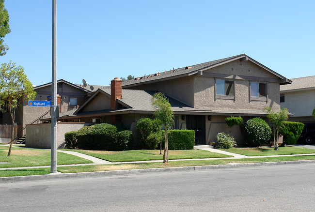 1915 N Highland St in Orange, CA - Building Photo - Building Photo