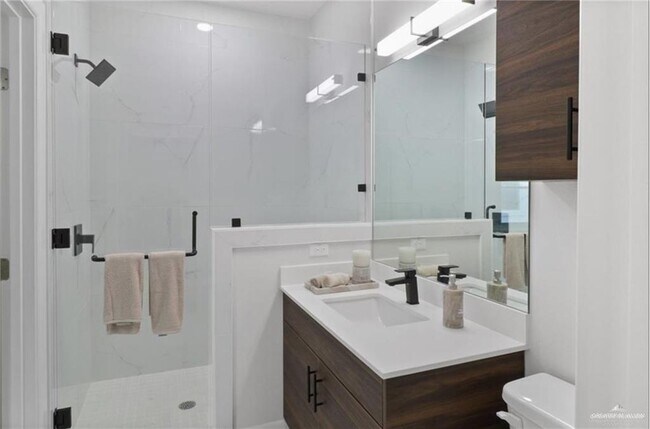 11 Jessica Ln in Weslaco, TX - Building Photo - Building Photo
