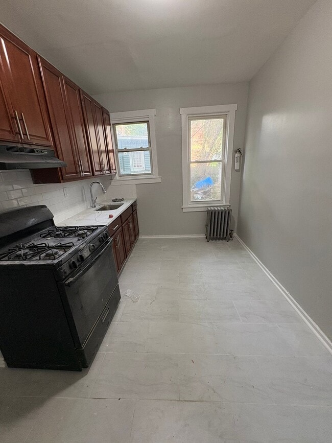 144 S Durand Pl, Unit 1L