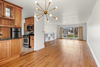 6543 S Stough St in Willowbrook, IL - Building Photo - Building Photo