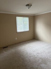 2336 Orchard Crest St in Shelby Township, MI - Foto de edificio - Building Photo