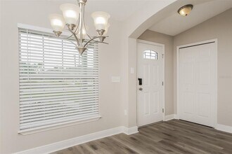 463 Columbia Ct in Poinciana, FL - Building Photo - Building Photo