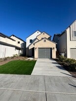 30514 Delancy Rd in Visalia, CA - Building Photo
