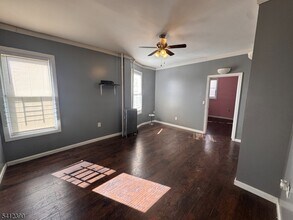 115 Mead St in Newark, NJ - Building Photo - Building Photo