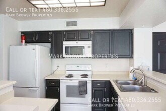 2333 E Southern Ave in Tempe, AZ - Building Photo - Building Photo