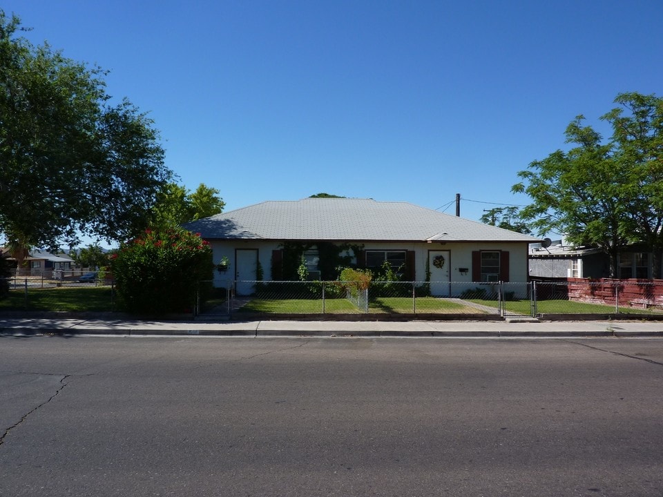 501 Wyoming in Boulder City, NV - Building Photo