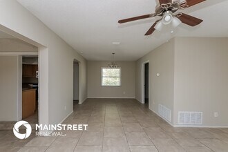 203 Valley Dr in Brandon, FL - Building Photo - Building Photo