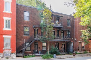 4288 Langevin Rue in Montréal, QC - Building Photo