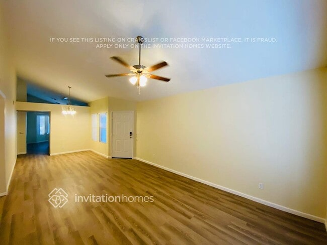 1311 W Straford Dr in Chandler, AZ - Foto de edificio - Building Photo