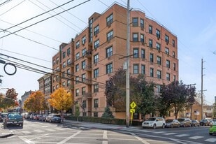 43-49-49 Van Wagenen Ave in Jersey City, NJ - Building Photo