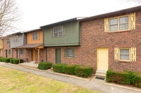 Woodside Townhomes photo'