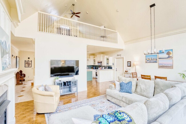 13810 AR-16 Scenic in Fayetteville, AR - Building Photo - Building Photo