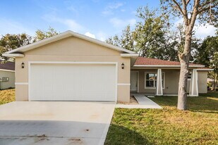938 Nancy Ct in Kissimmee, FL - Building Photo