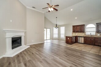 3205 Stonecrop Trail in Argyle, TX - Building Photo - Building Photo