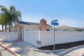 4766 63rd St in San Diego, CA - Building Photo - Building Photo