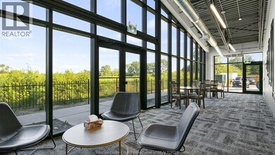 1900 6th Conc in Lasalle, ON - Building Photo - Building Photo