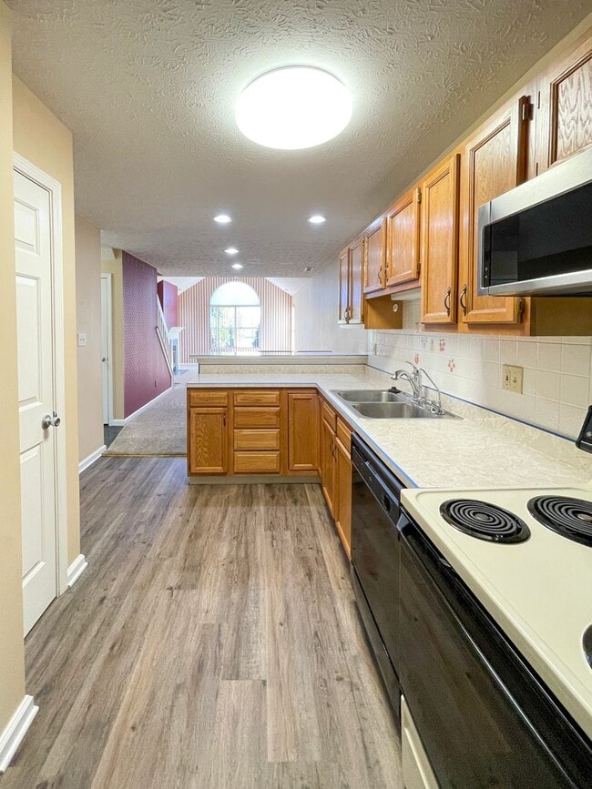 3006 W Applewood Ct in Muncie, IN - Building Photo - Building Photo