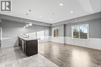 5929 NEWMAN  2 in Windsor, ON - Building Photo - Building Photo