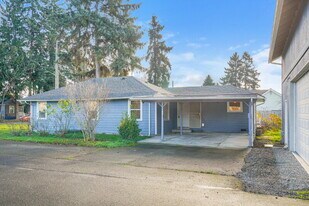 11847 44th Ave S in Tukwila, WA - Building Photo