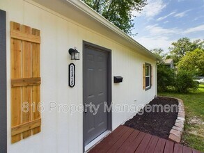11315 Booth Ave in Kansas City, MO - Building Photo - Building Photo