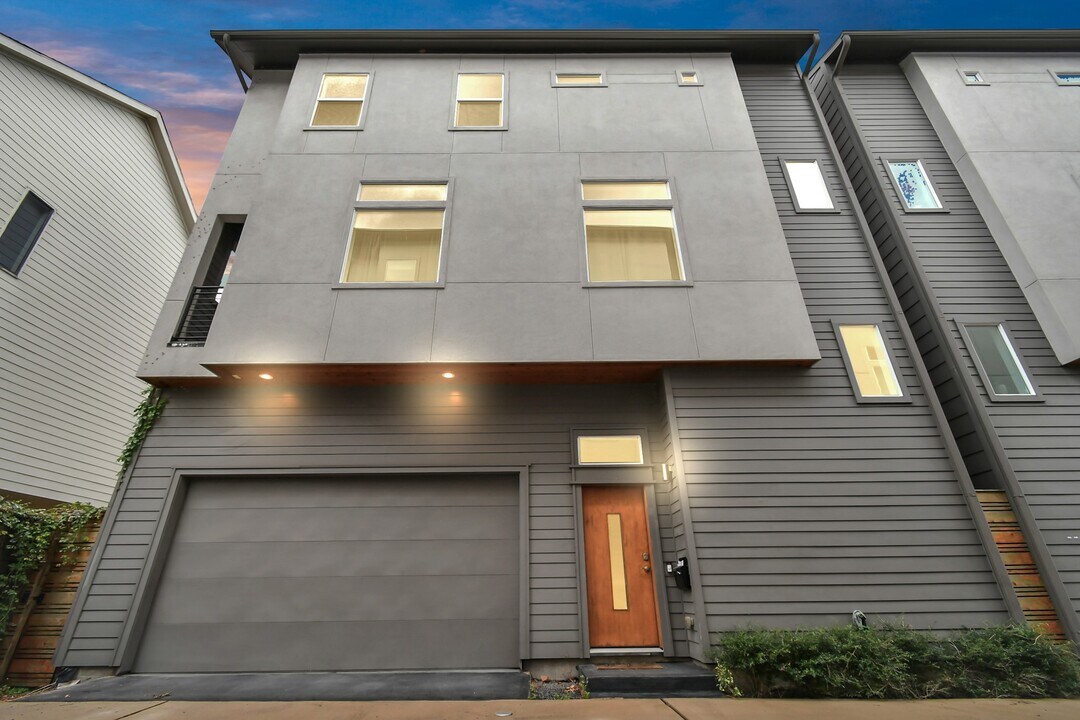 4311 Marina St in Houston, TX - Building Photo
