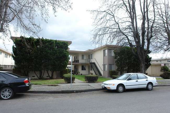 1068 Ranchero Way in San Jose, CA - Building Photo - Building Photo