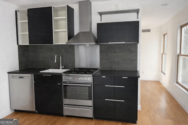 566 Rankin St NE in Atlanta, GA - Building Photo - Building Photo